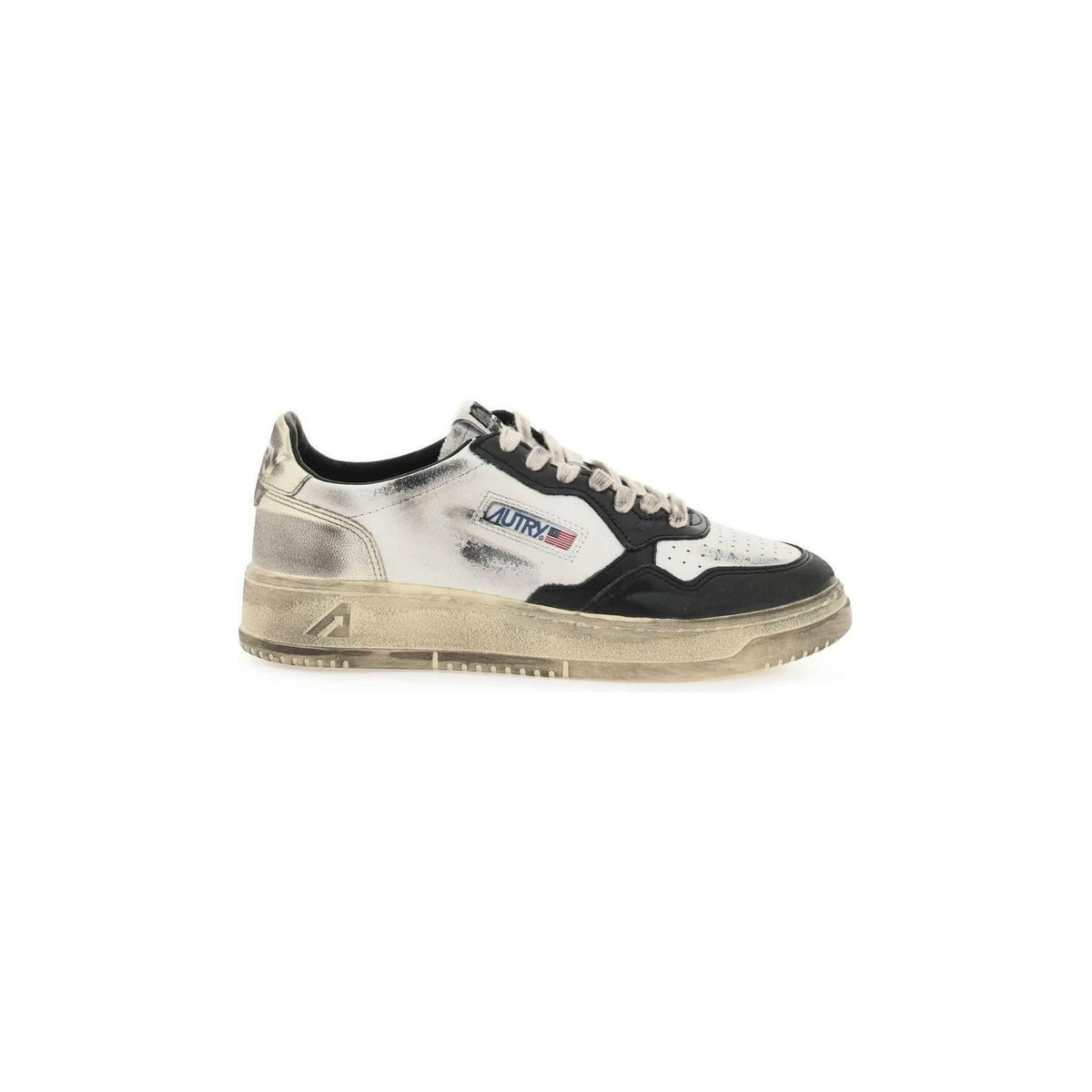 White and Black Medalist Low Super Vintage Sneakers AUTRY JOHN JULIA.