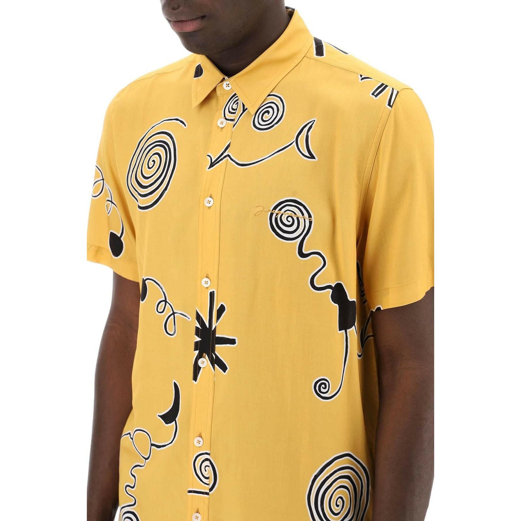 Yellow 'La Chemise Melo' Short-Sleeve Printed Shirt in Arty Spiral JACQUEMUS JOHN JULIA.