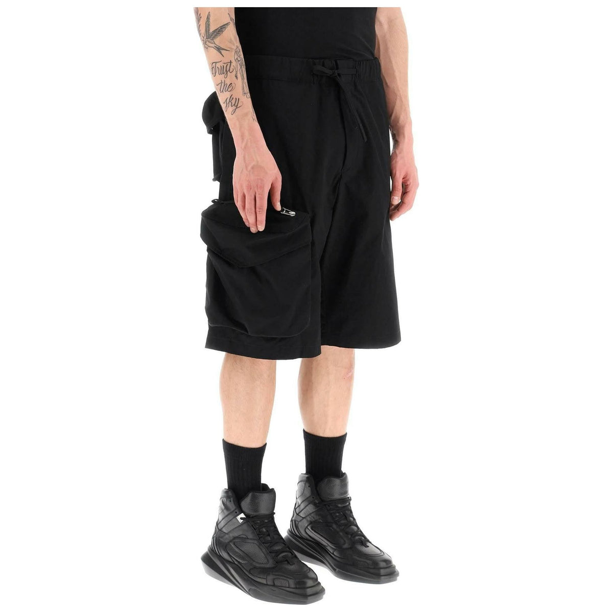 OAMC - Oversized Shorts With Maxi Pockets - JOHN JULIA