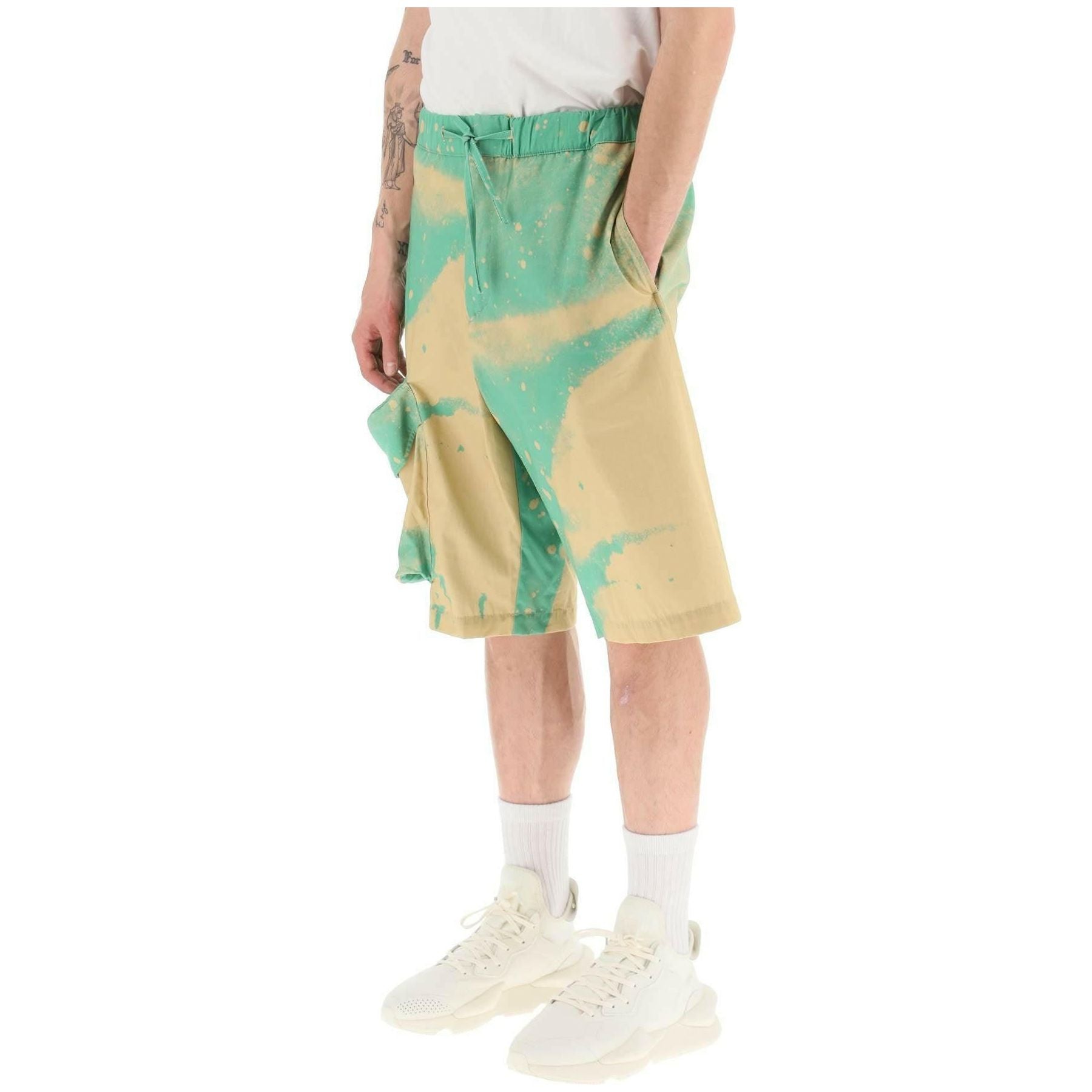 Smudge Oversized Shorts With Maxi Pockets OAMC JOHN JULIA.