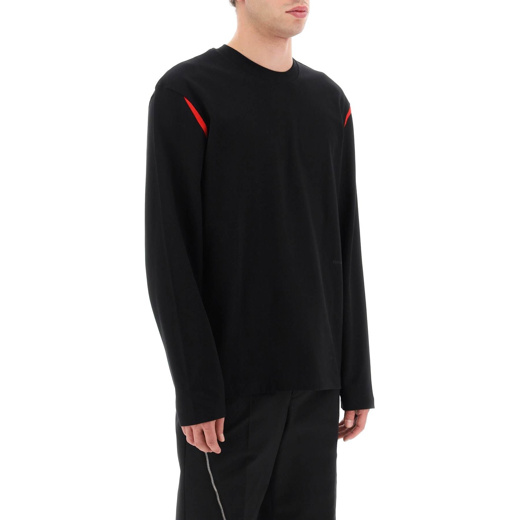 Long Sleeved T-Shirt With Contrasting Inlays