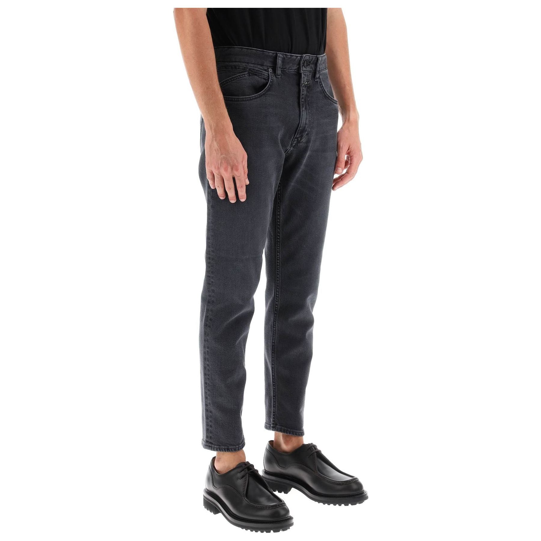 Cooper Jeans With Tapered Cut