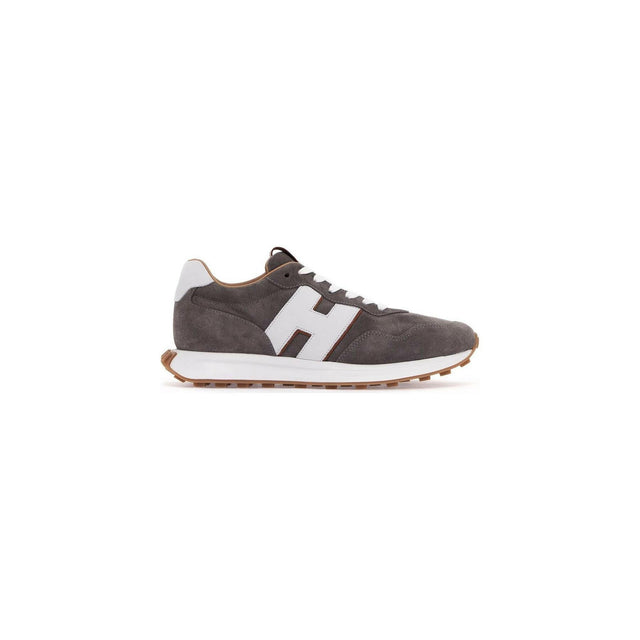 H601 Suede Sneakers.