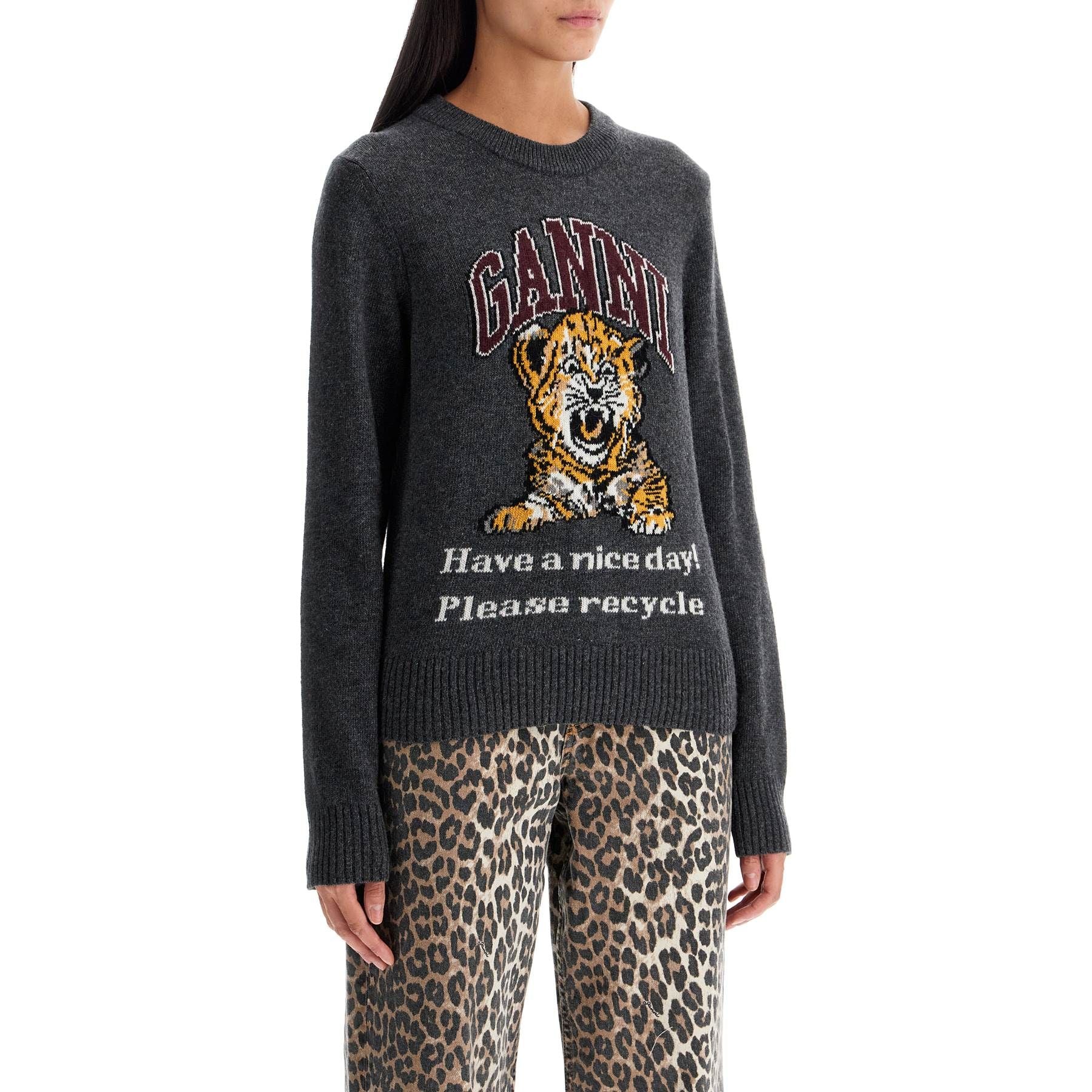 Graphic Pattern Pullover Sweater