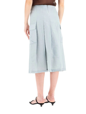 Ina

pleated Skirt Pin