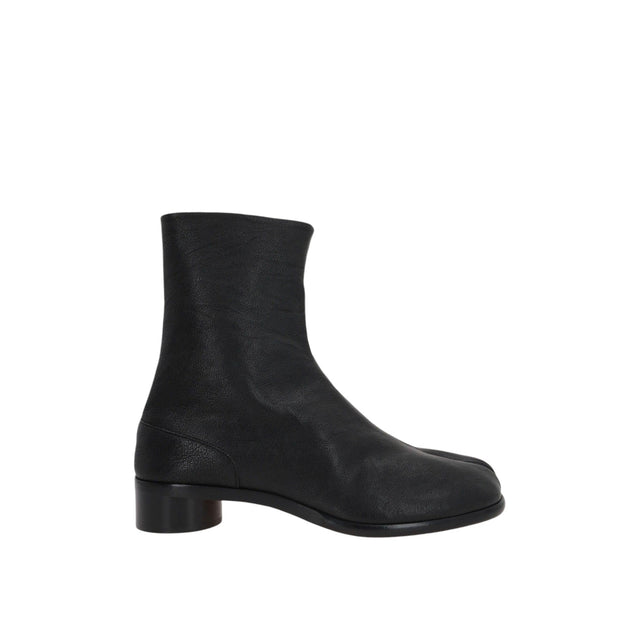 Tabi Grainy Leather Ankle Boots-MAISON MARGIELA-JOHN JULIA