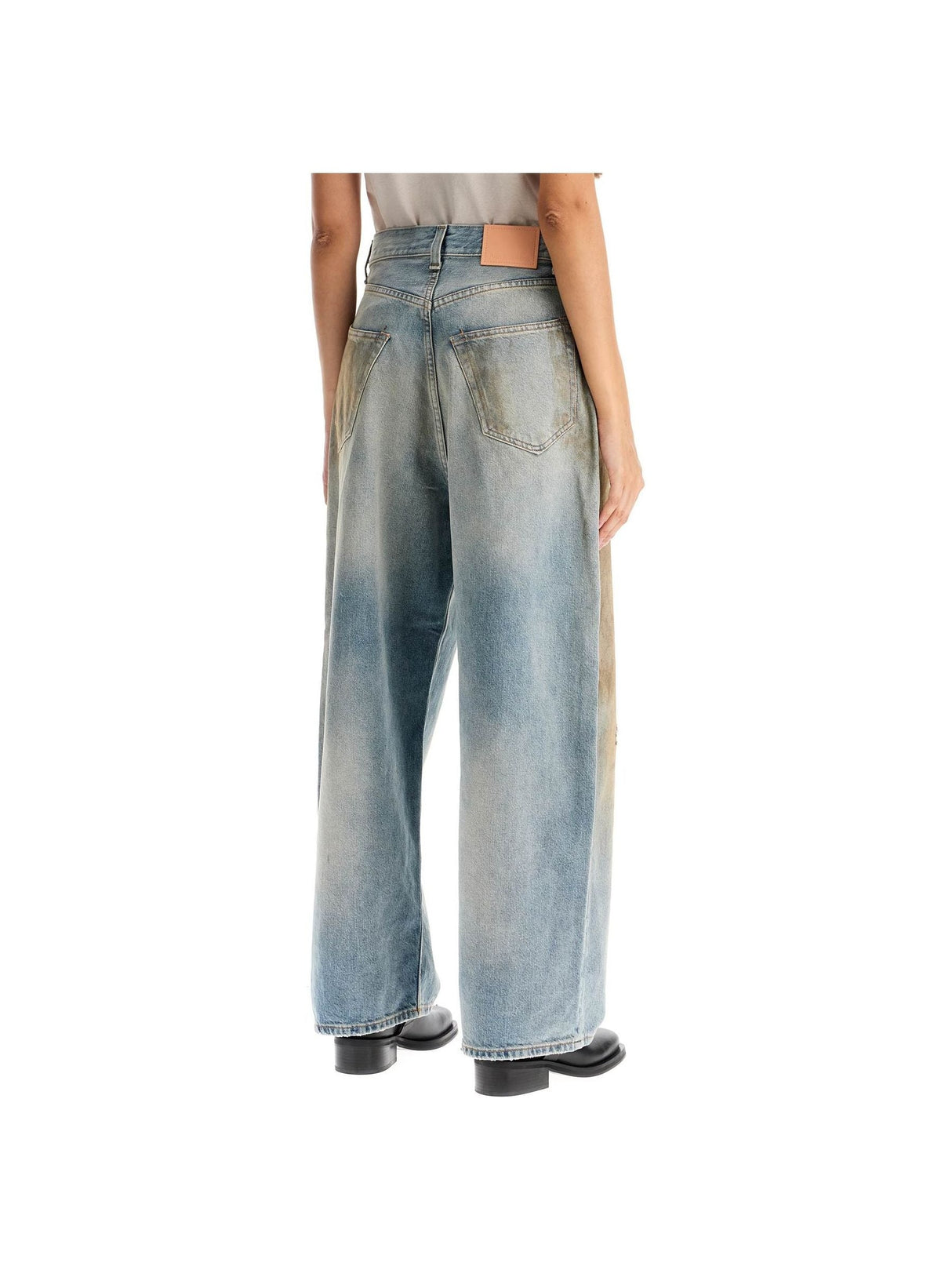 Baggy Jeans With A Distressed