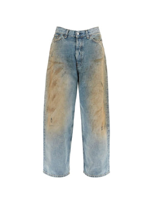 Baggy Jeans With A Distressed