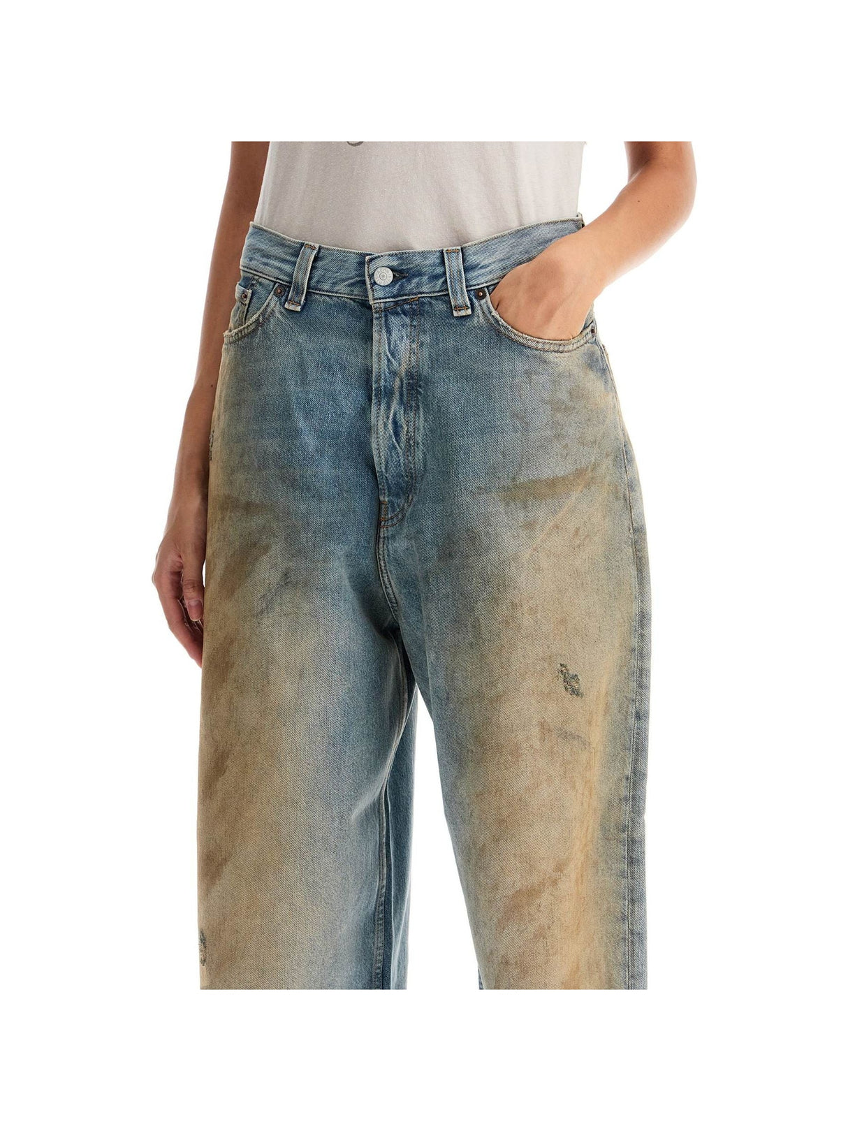 Baggy Jeans With A Distressed