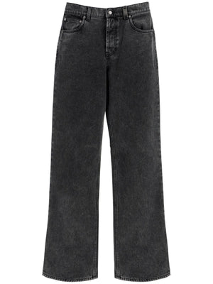 Low-waisted Baggy Jeans