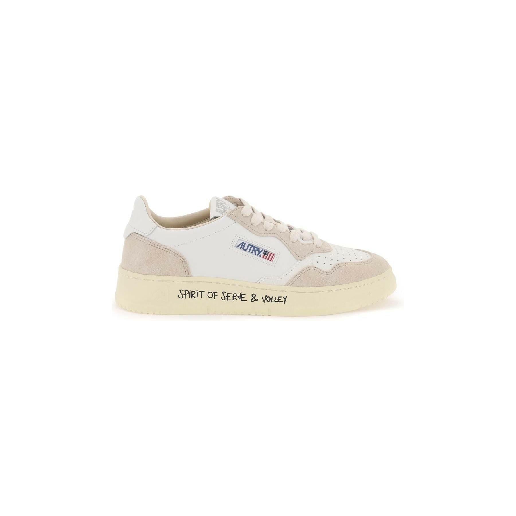 White Sand Leather Medalist Low Sneakers AUTRY JOHN JULIA.