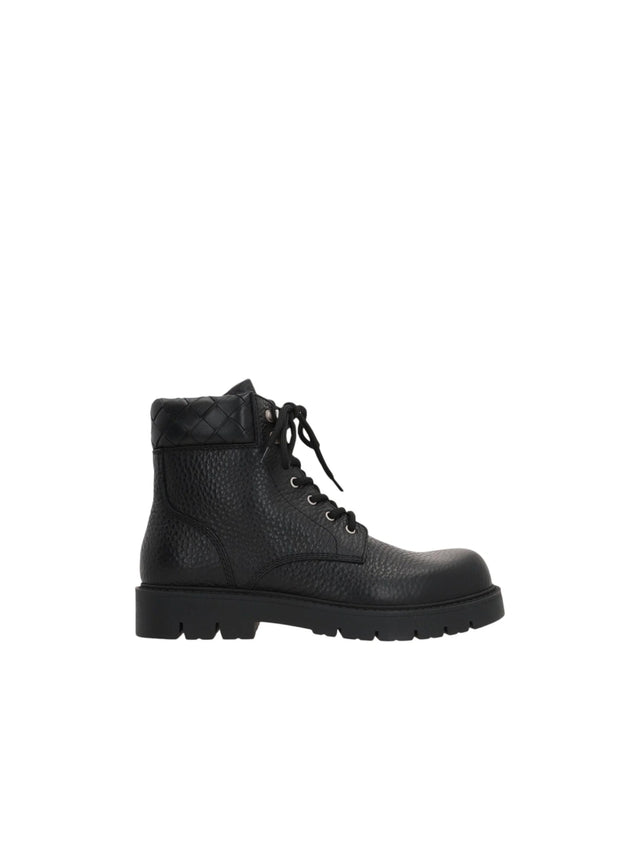 Haddock Grainy Leather Combat Boots-BOTTEGA VENETA-JOHN JULIA