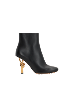 BOTTEGA VENETA-Knot Smooth Leather Ankle Boots-JOHN JULIA