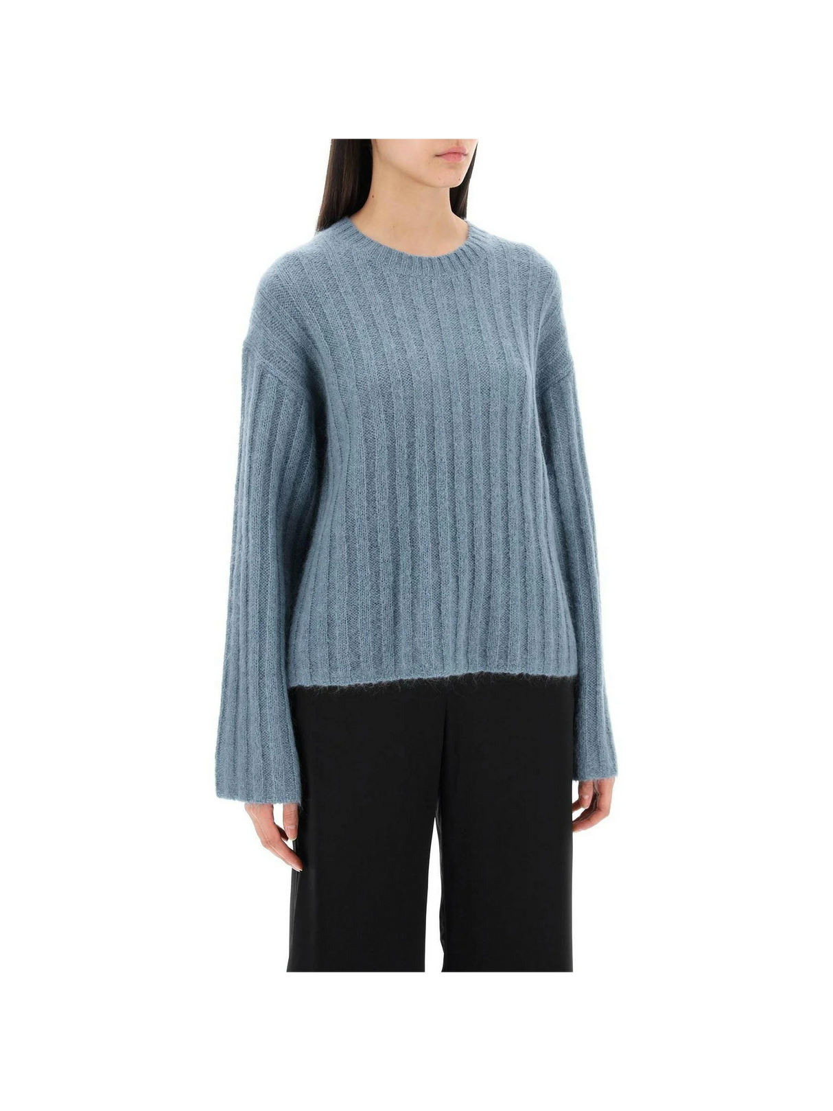 Ribbed Knit Pullover Sweater.