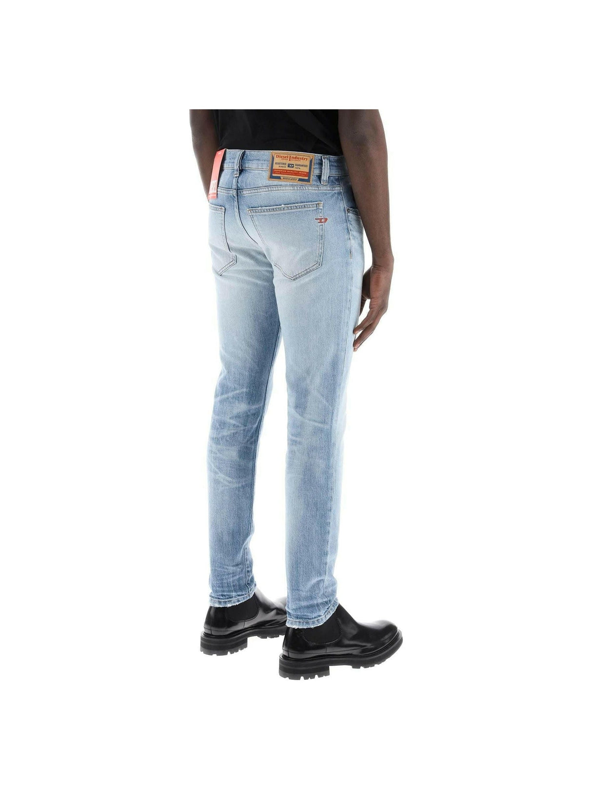 D Strukt Slim-Fit Jeans DIESEL JOHN JULIA.