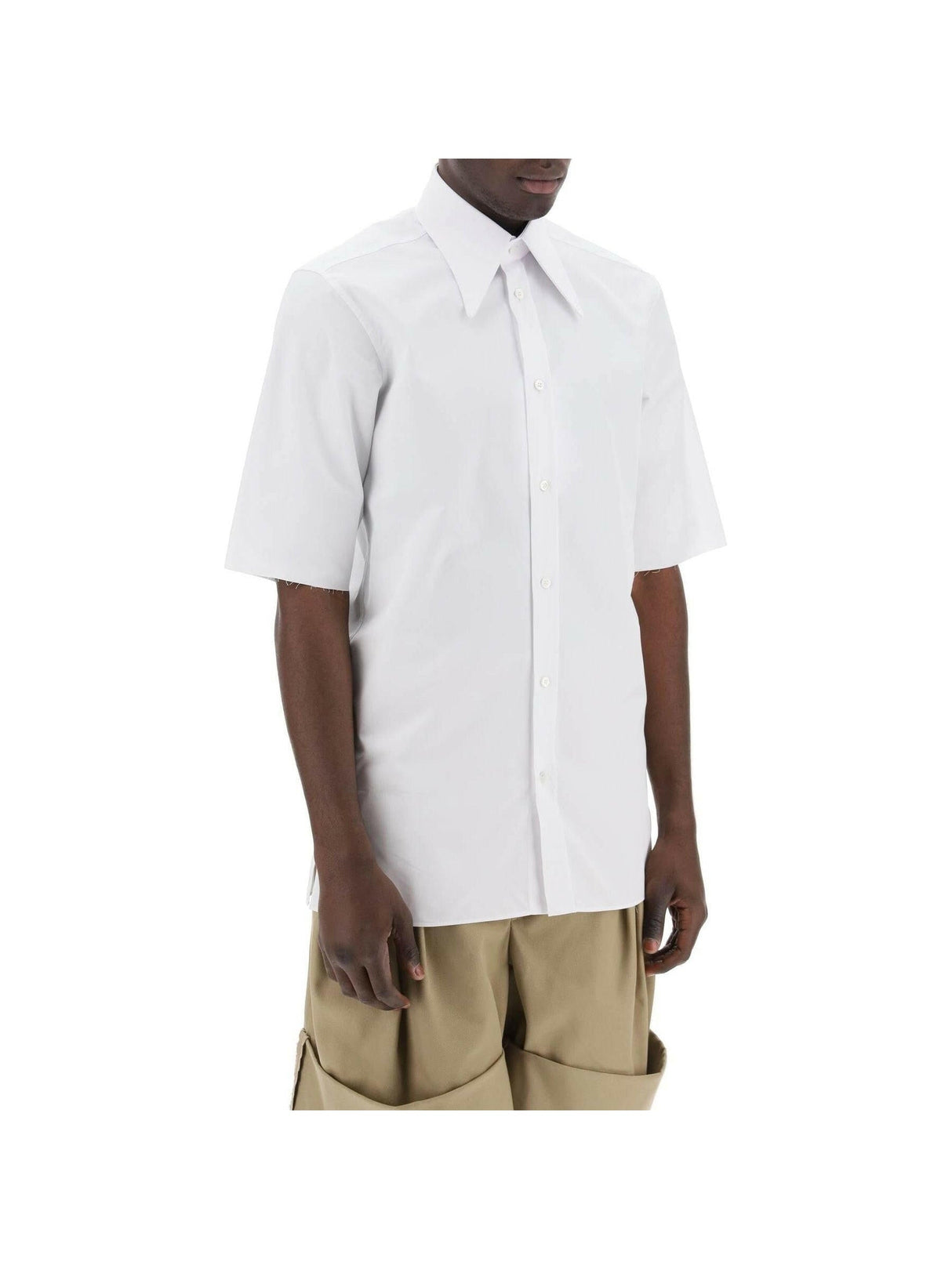 Point Collar Cotton Shirt.