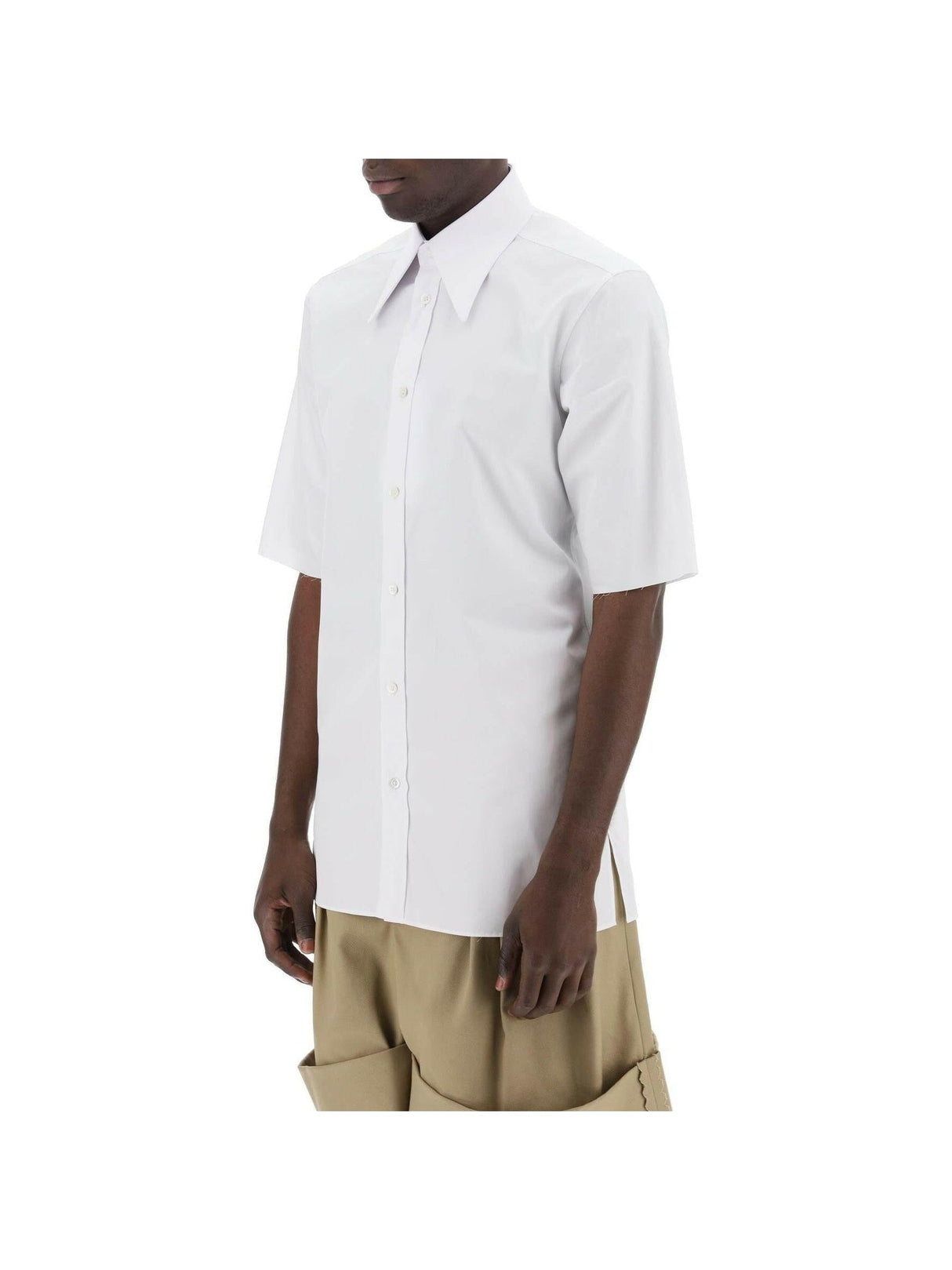 Point Collar Cotton Shirt.