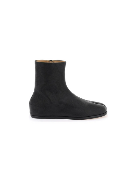 Black Tabi Flat Leather Ankle Boots MAISON MARGIELA JOHN JULIA.