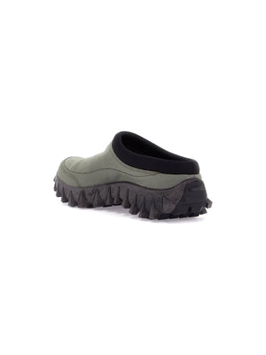 Recycled Material Slip-on Snow C