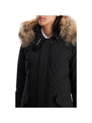 Water-Repellent Luxury Arctic Parka - Women > Clothing > Outerwear > Parkas