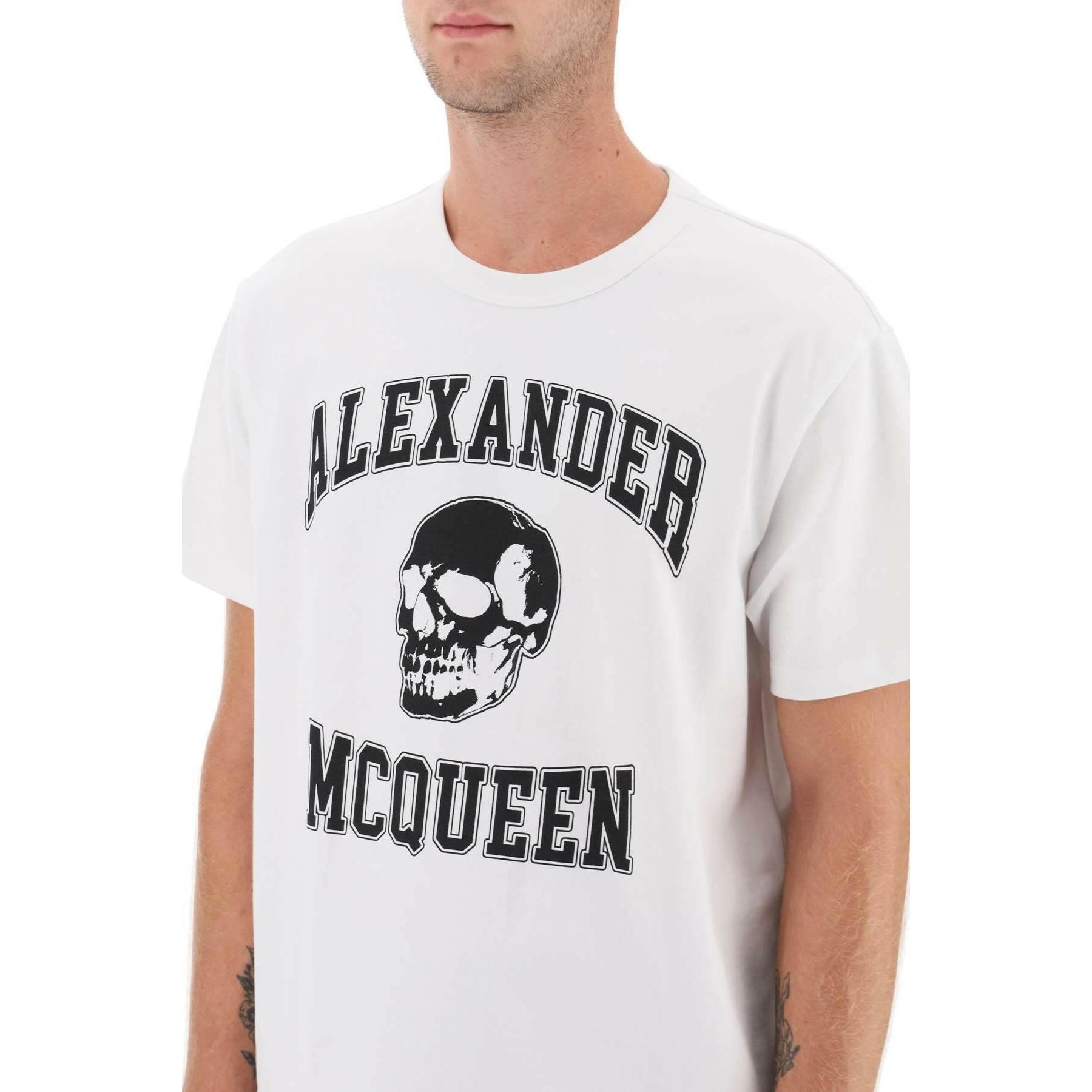 T-Shirt With Varsity Logo And Skull Print ALEXANDER MCQUEEN JOHN JULIA.