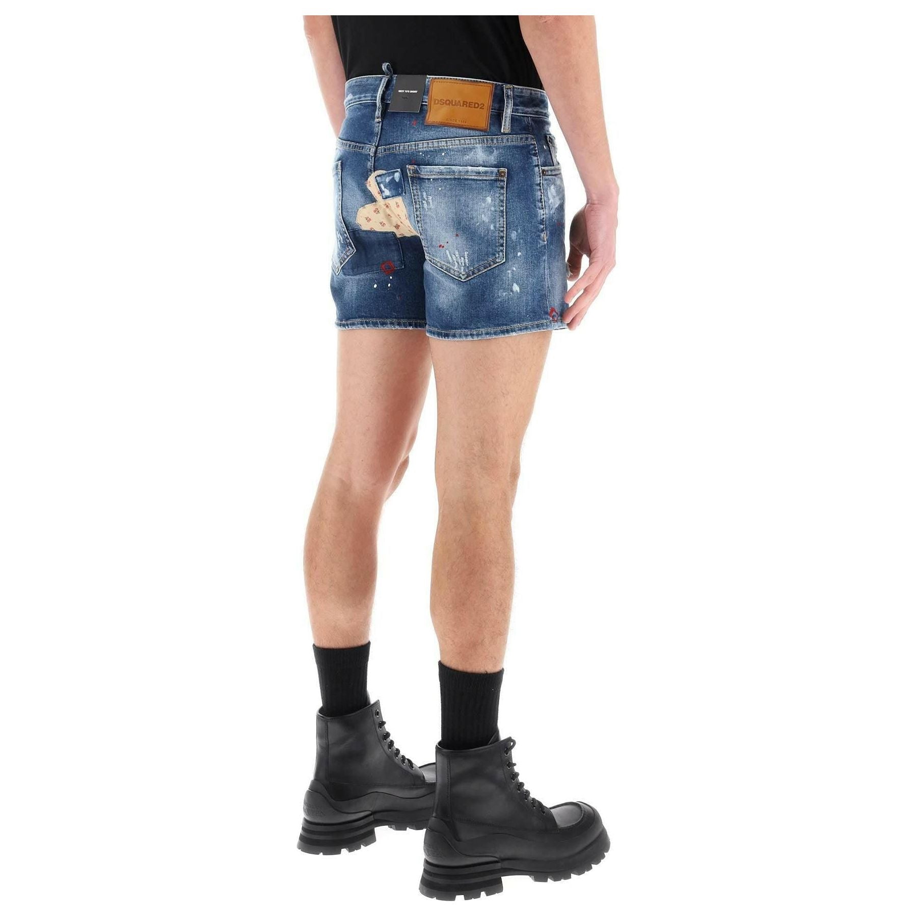 Sexy 70's Shorts In Worn Out Booty Denim DSQUARED2 JOHN JULIA.